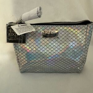 Disney H20+ Beauty Mermaid Silver Bag  Expo